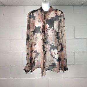 Chloe size 40 silk shirt
